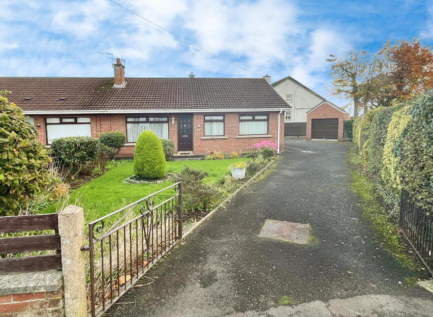 7 Orange Hall Lane, Lisburn, BT28 2UL