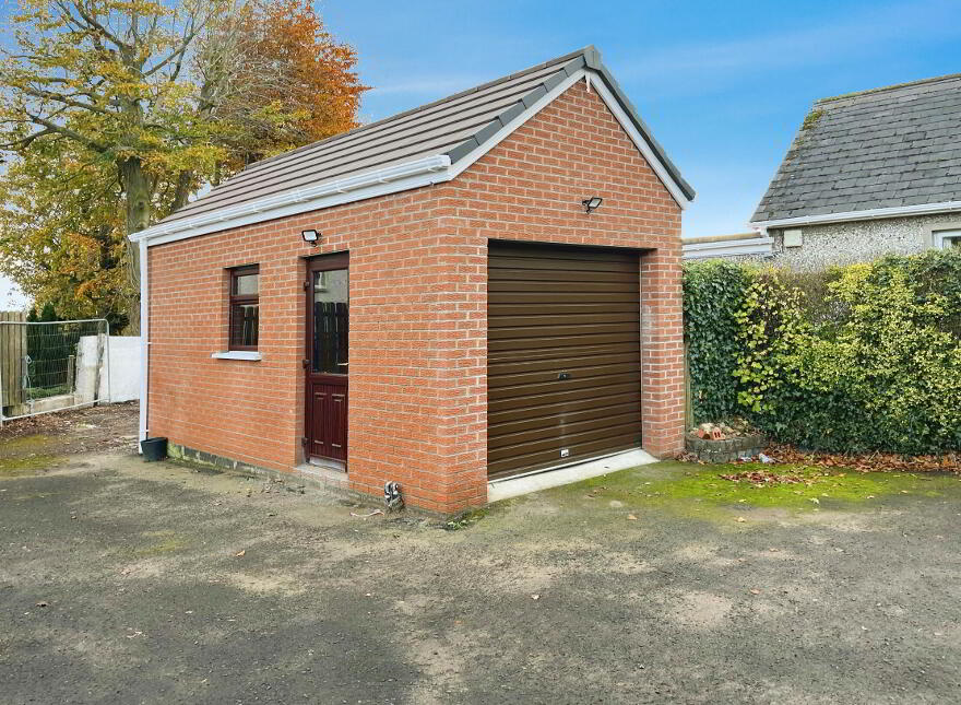 7 Orange Hall Lane, Lisburn, BT28 2UL