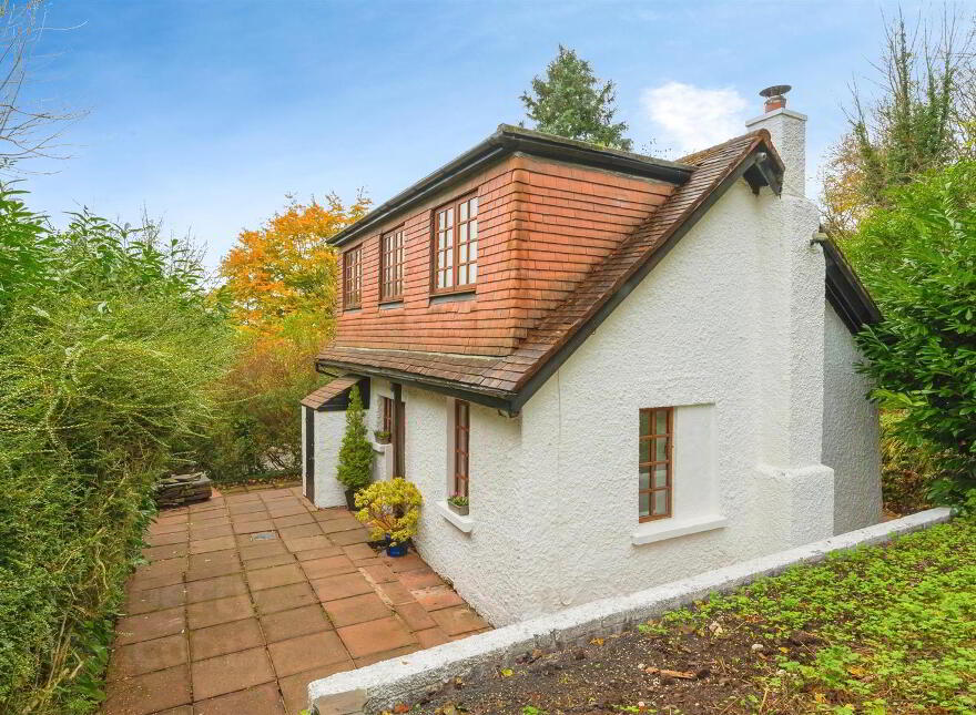 'Hazelwood Cottage', 48 Antrim Road, Newtownabbey, BT36 7PL photo