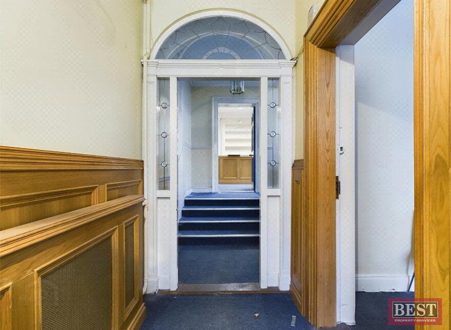 6 Marcus Square, Newry, BT34 1AY