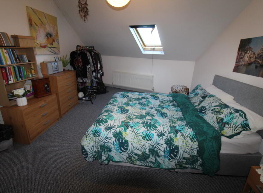 161&161a Newtownards Rd, Belfast, BT4 1AB