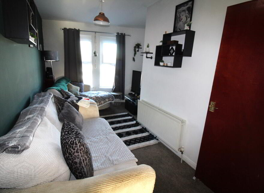 163&163a Newtownards Rd, Belfast, BT4 1AB