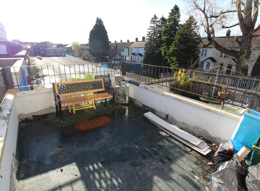 163&163a Newtownards Rd, Belfast, BT4 1AB