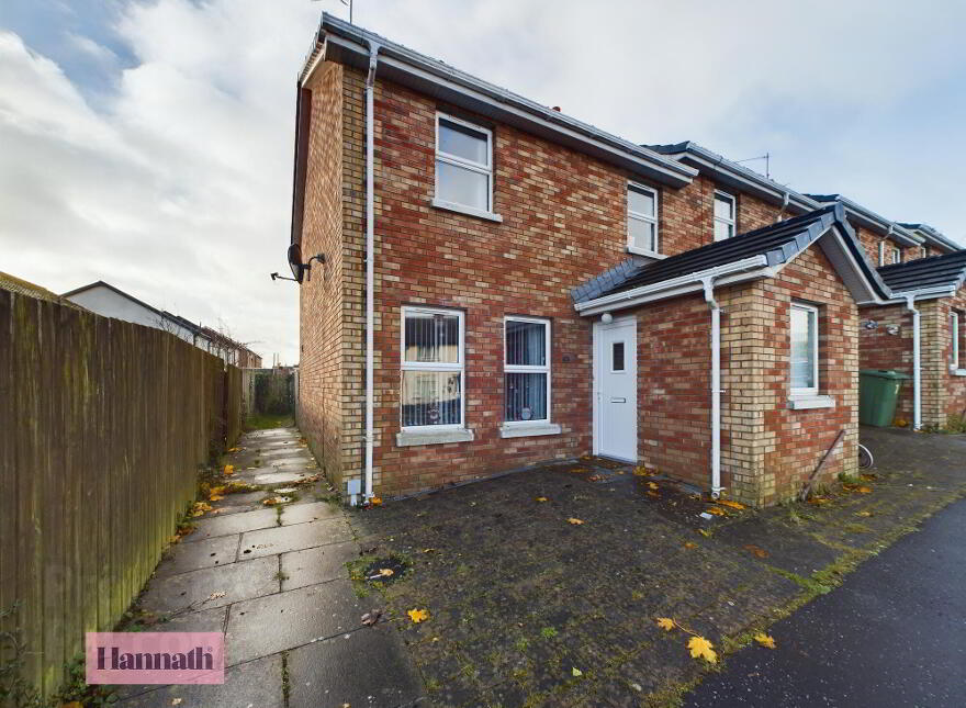 6 Cornmarket Court, Tandragee, Craigavon, BT62 2FD photo