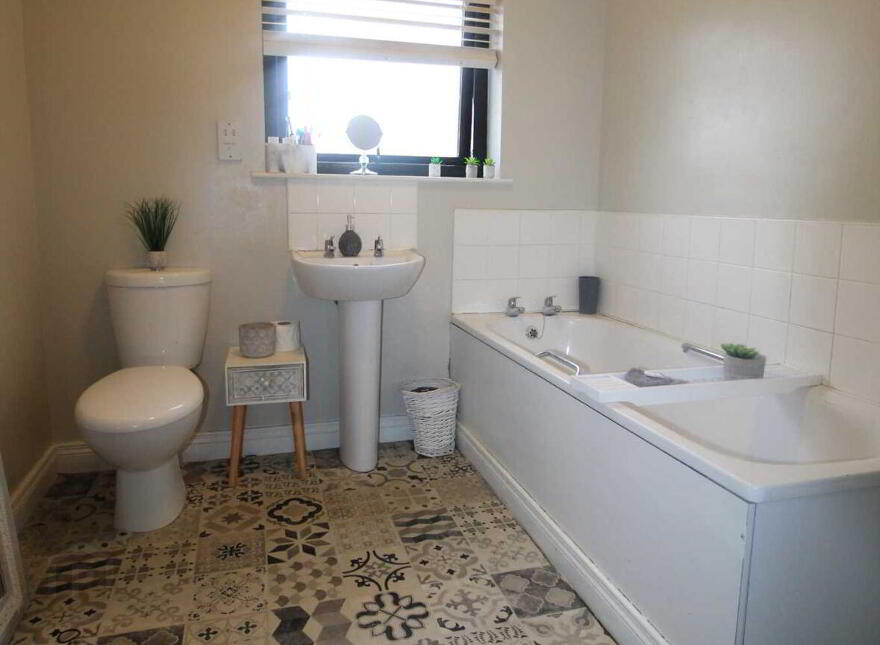 20 Sheriffs Glen, Londonderry, BT48 0SR