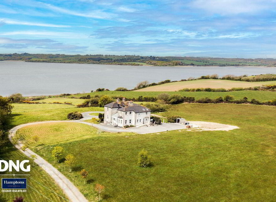 Manderlay, Crosstown, Wexford Town, Y35EK5H photo
