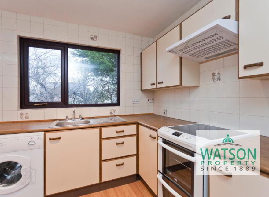 6 Limewood Grove, Ballyhackamore, Belfast, BT4 3DR