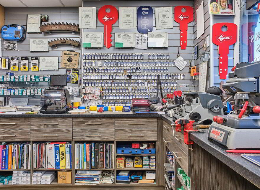 Willis McCloskey - Hardware Merchant, 36 Kingsgate Street, Coleraine, BT52 1LF