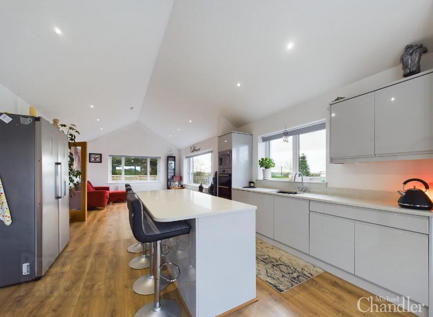 82a Manse Road, Carryduff, Belfast, BT8 8AE photo