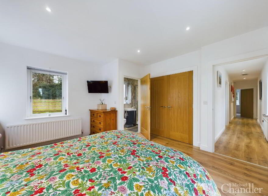 82a Manse Road, Carryduff, Belfast, BT8 8AE