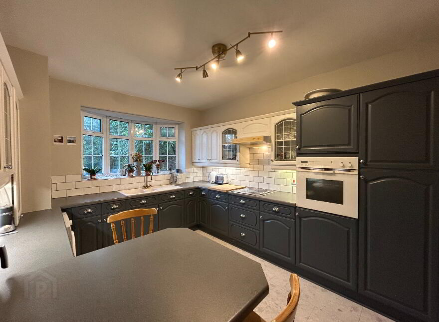 25 Notting Hill, Malone Road, Belfast, BT9 5NS