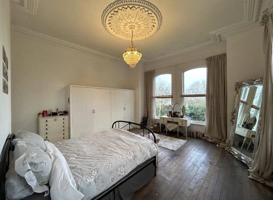 25 Notting Hill, Belfast, BT9 5NS