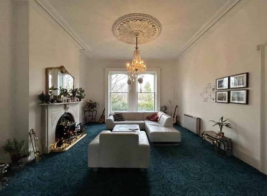 25 Notting Hill, Belfast, BT9 5NS