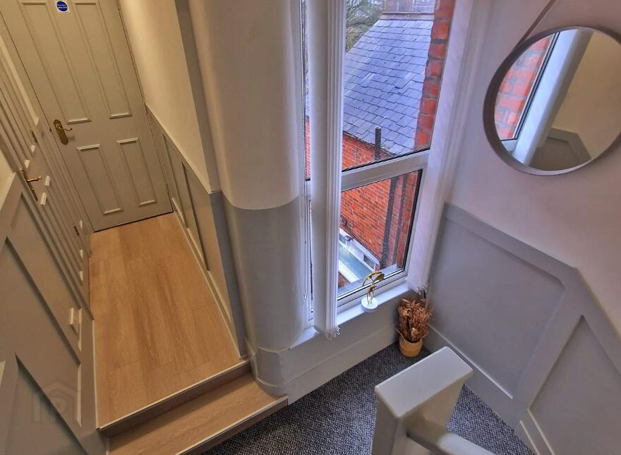 Apt For Rent, Apt 3 81 South Parade, Belfast, BT7 2GN
