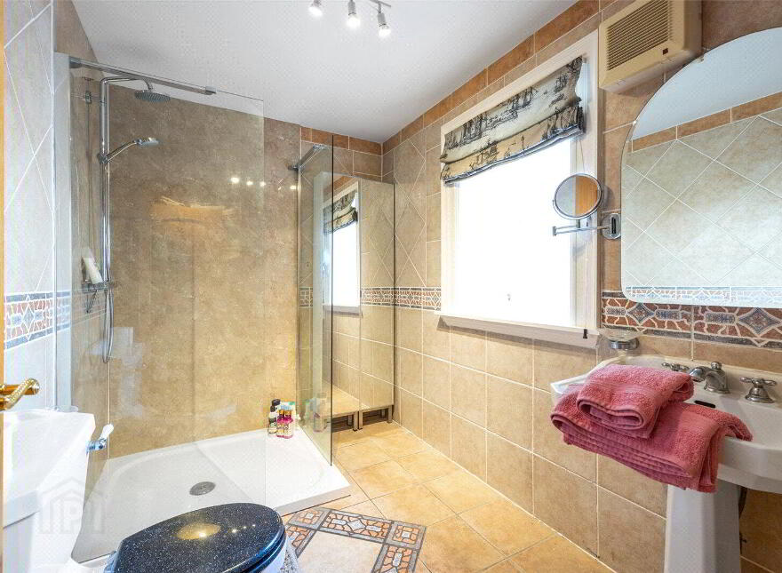 Sharman House, Apartment, Crawfordsburn, BT19 1XN