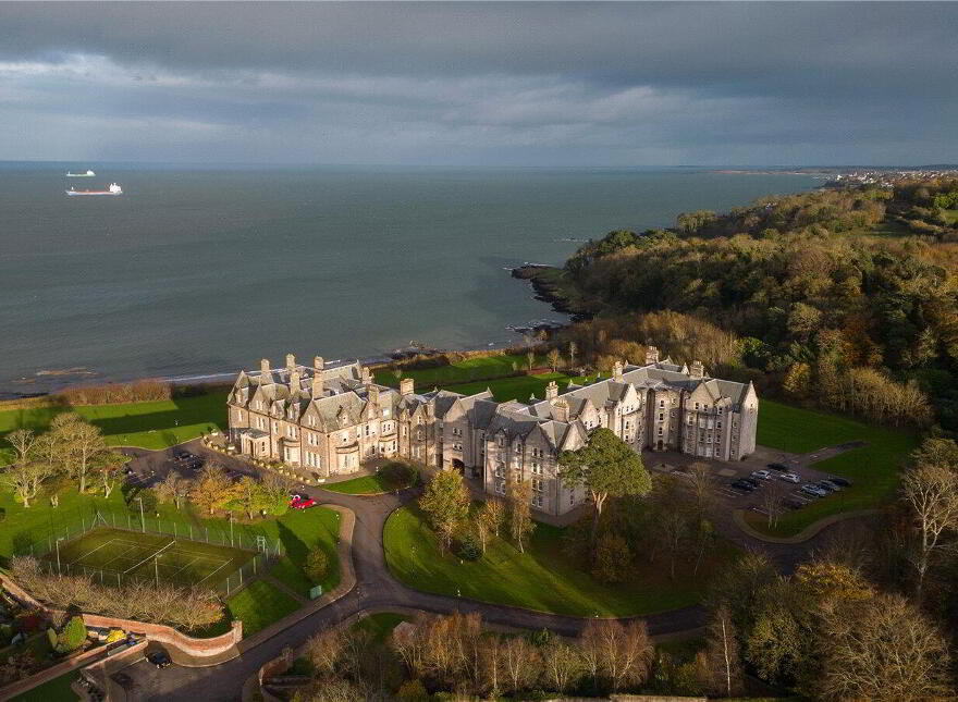 Sharman House, Apartment, Crawfordsburn, BT19 1XN