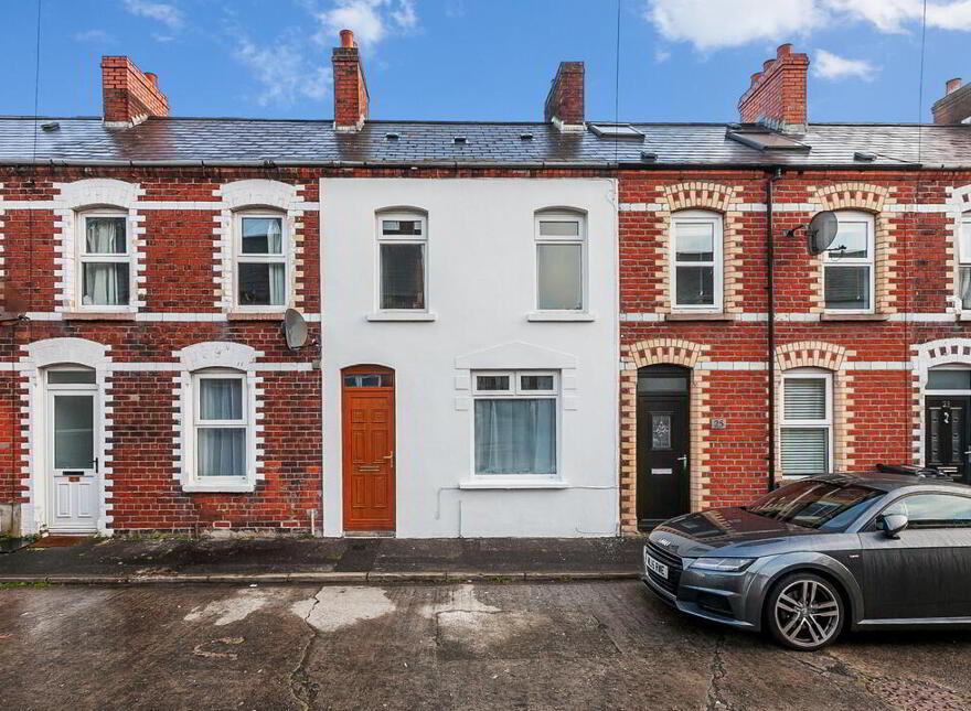 27 Maryville Avenue, Lisburn Road, Belfast, BT9 7HE photo