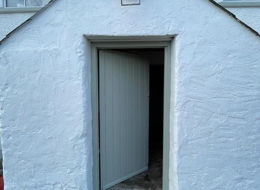 70 Carnalbanagh Road, Glenarm, Ballymena, BT44 0BS