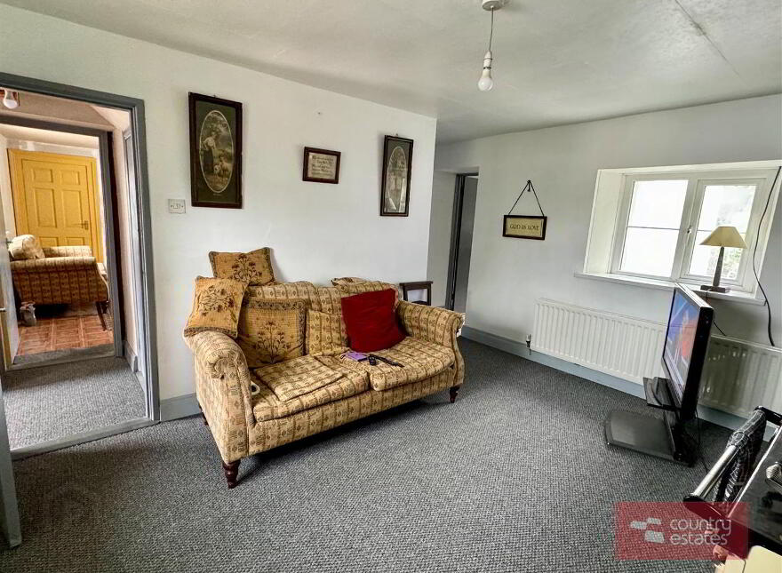 70 Carnalbanagh Road, Glenarm, Ballymena, BT44 0BS