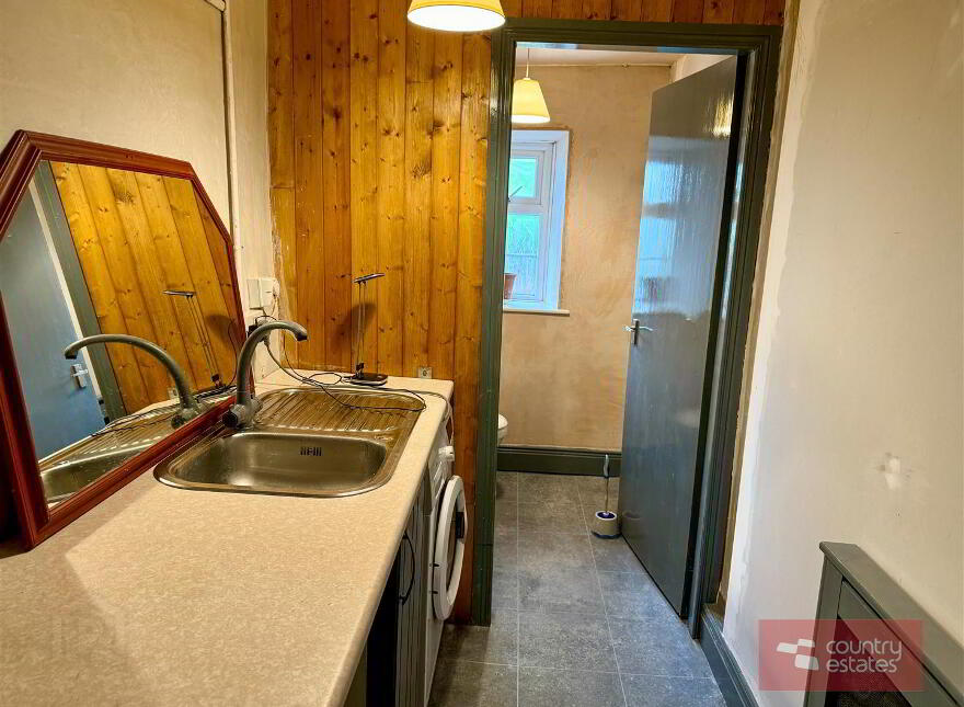 70 Carnalbanagh Road, Glenarm, Ballymena, BT44 0BS