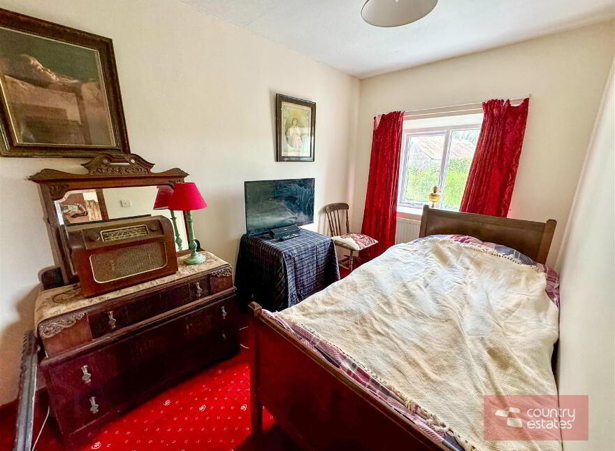 70 Carnalbanagh Road, Glenarm, Ballymena, BT44 0BS