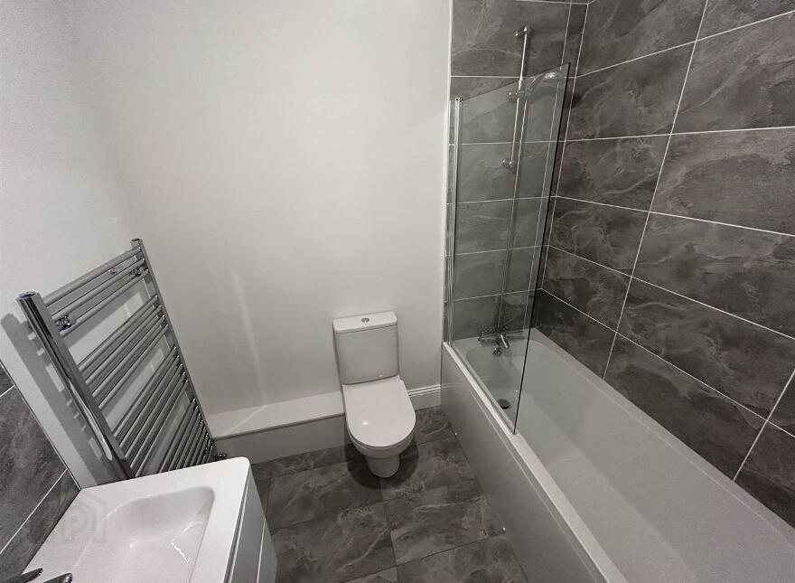 25 Byron Halt, Kinnegar Drive, Holywood, BT18 9JT
