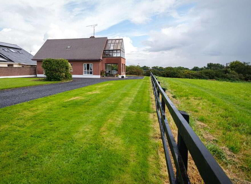 1 Newtown Abbey, Trim, C15HY98