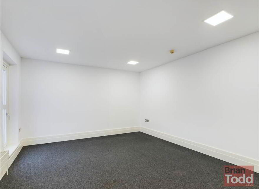 43-47 Main Street, Larne, BT40 1JE