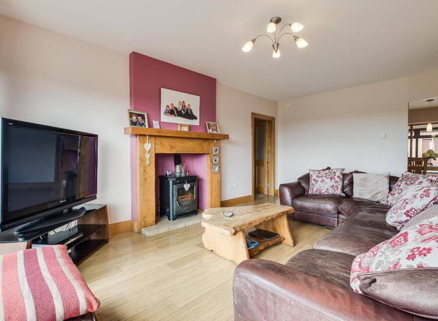 105 Arney Road, Enniskillen, BT92 2DN