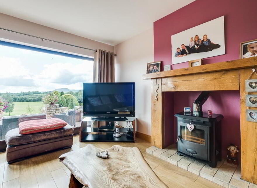 105 Arney Road, Enniskillen, BT92 2DN