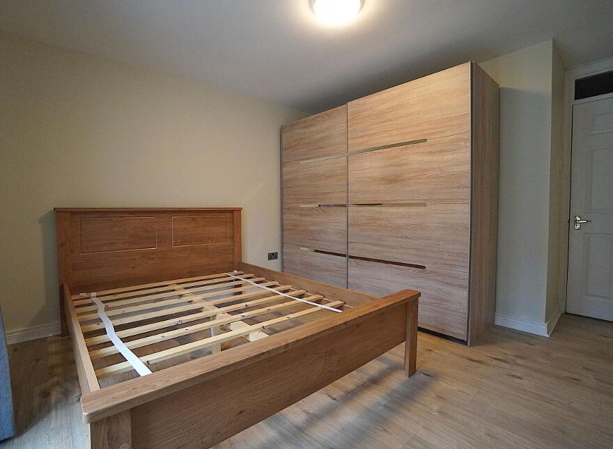 Flat 5 University Court, 3-5 University Road, Belfast, BT7 1NA