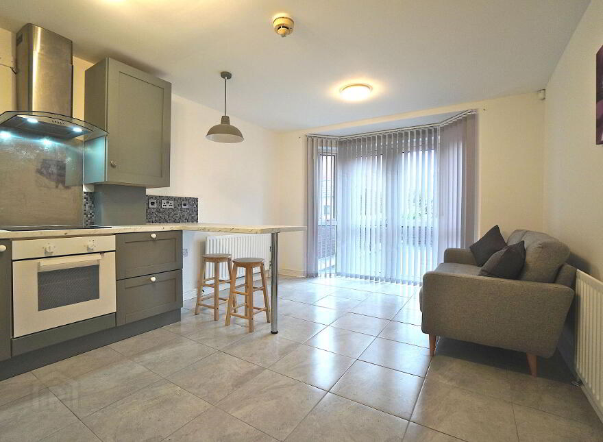 Flat 5 University Court, 3-5 University Road, Belfast, BT7 1NA