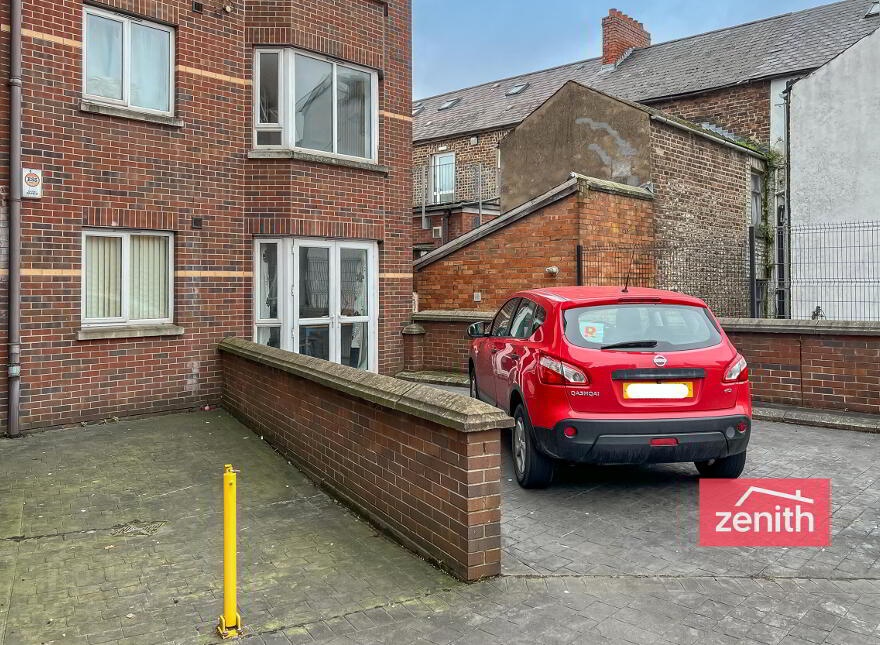 Flat 5 University Court, 3-5 University Road, Belfast, BT7 1NA