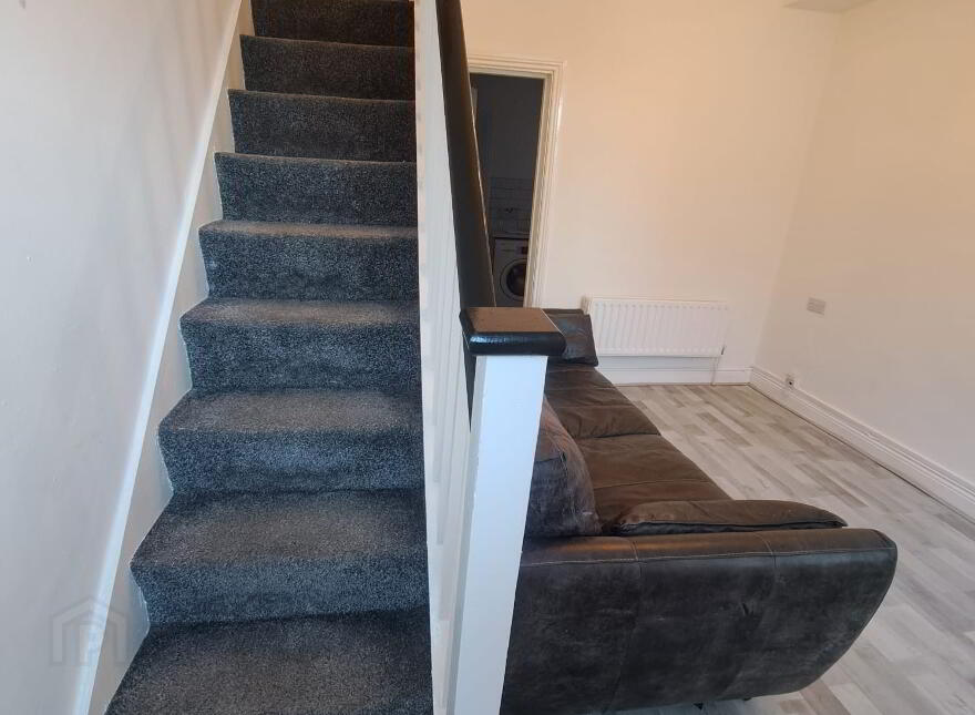 28 Quinton Street, Belfast, BT5 5GR