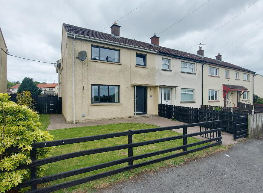 9 Mossfield, Glenanne, Armagh, BT60 2JF photo