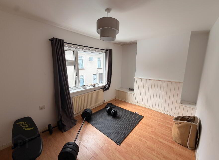 15 Gardenmore Place, Larne, BT40 1SE