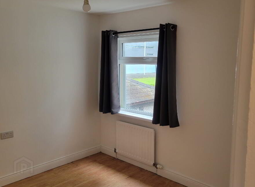15 Gardenmore Place, Larne, BT40 1SE