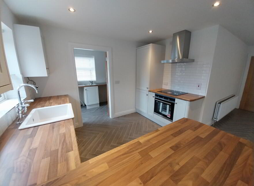 Htb, Silverwood Avenue, Silverwood Avenue, Lurgan