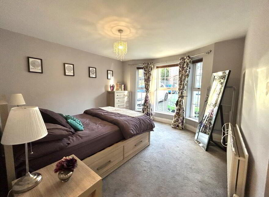 6 Willowbank Manor, Belfast, BT6 0JY