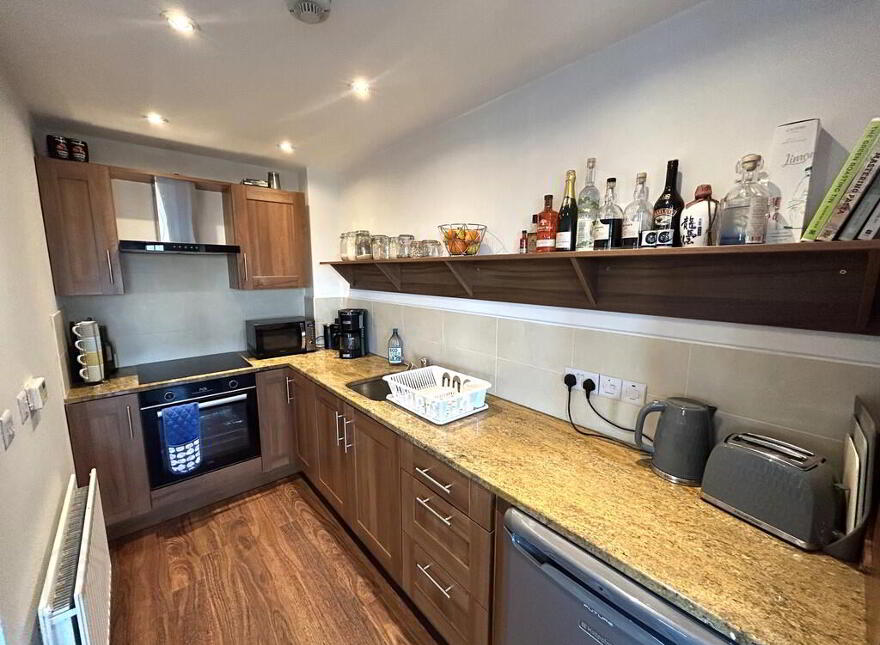 6 Willowbank Manor, Belfast, BT6 0JY