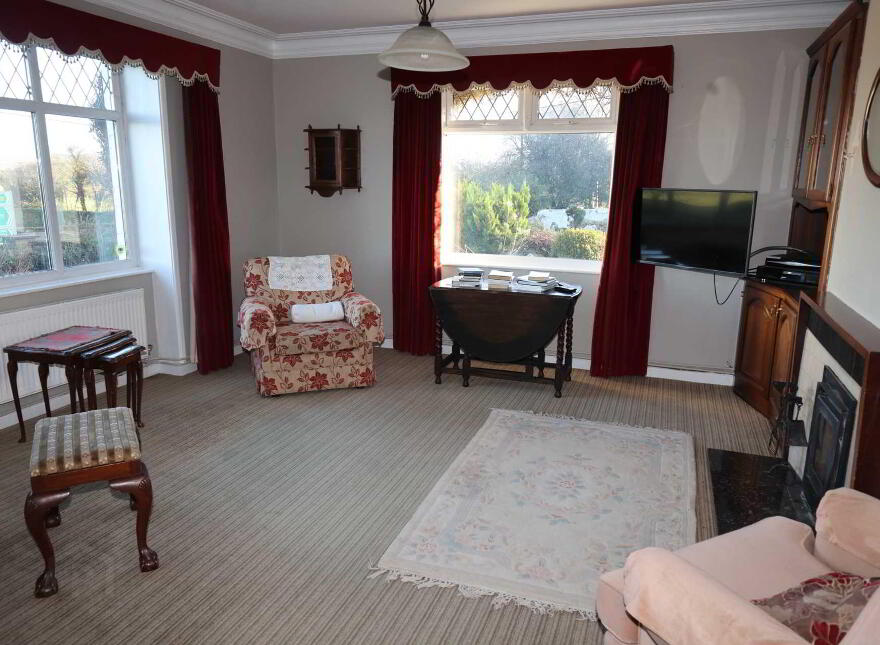 Dublin Road, Roscrea, E53A389