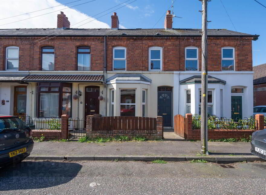 92 Belmont Avenue, Belmont, Belfast, BT4 3DE photo