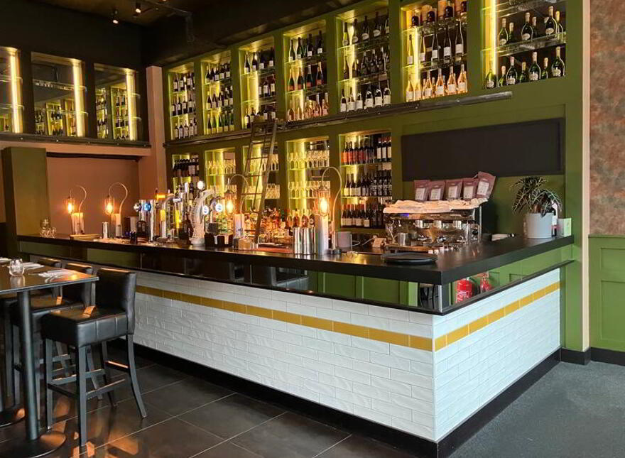 Unit D, 1 Lanyon Quay, Belfast, BT1 3LG