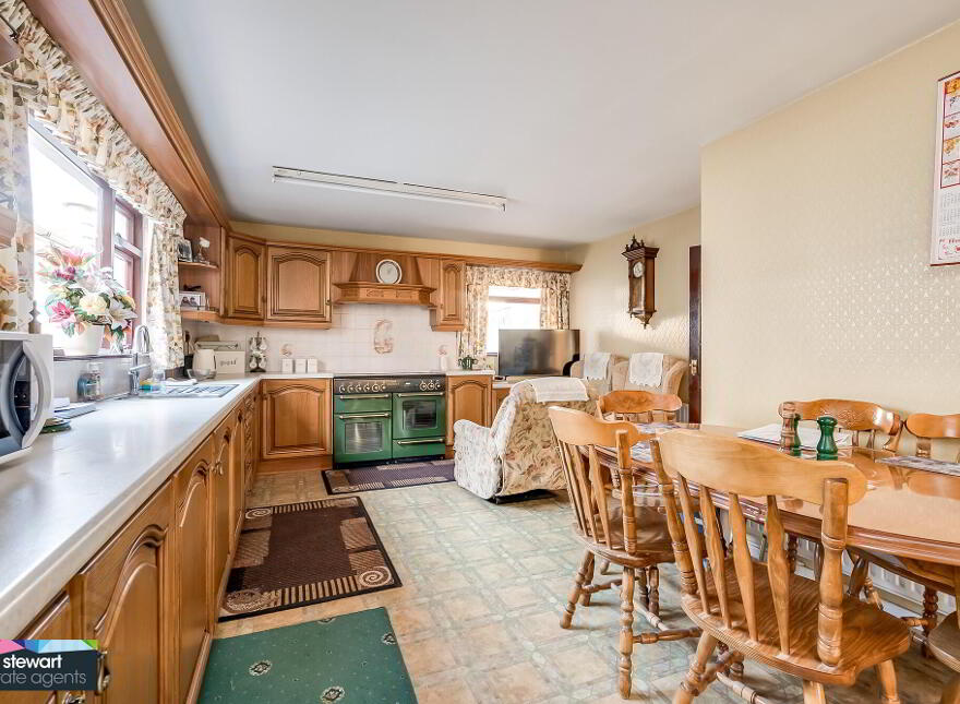 64 Main Street, Moira, BT67 0LQ
