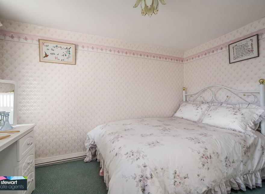 64 Main Street, Moira, BT67 0LQ