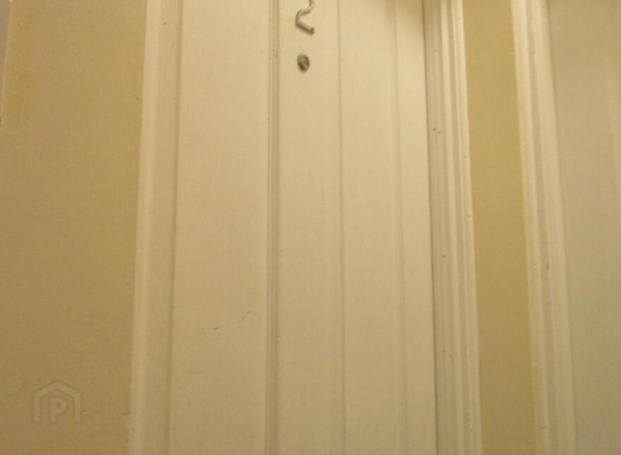 Three Great Apartments, 79 University Avenue, Queens Quarter, Belfast, BT7 1GX