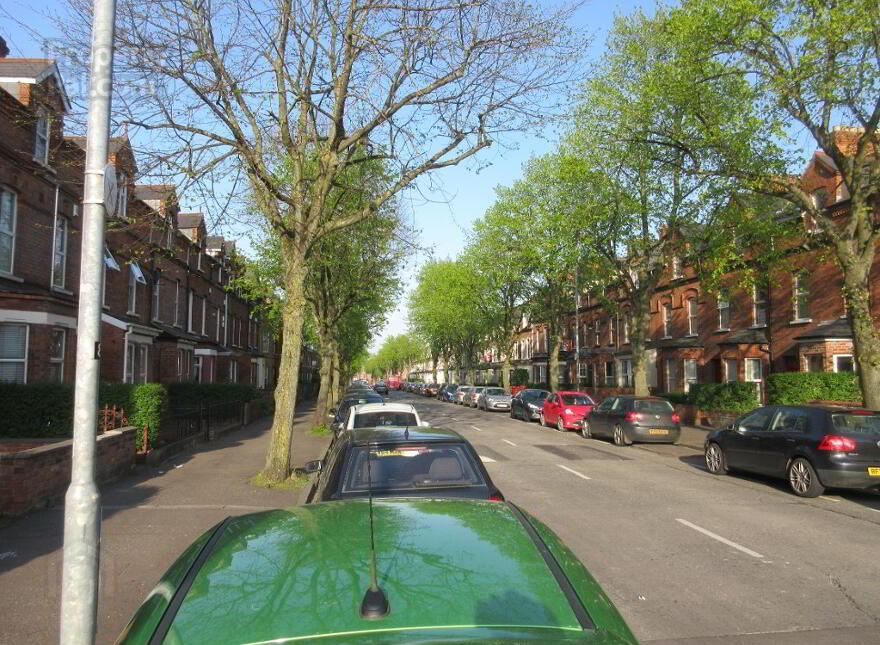 Three Great Apartments, 79 University Avenue, Queens Quarter, Belfast, BT7 1GX