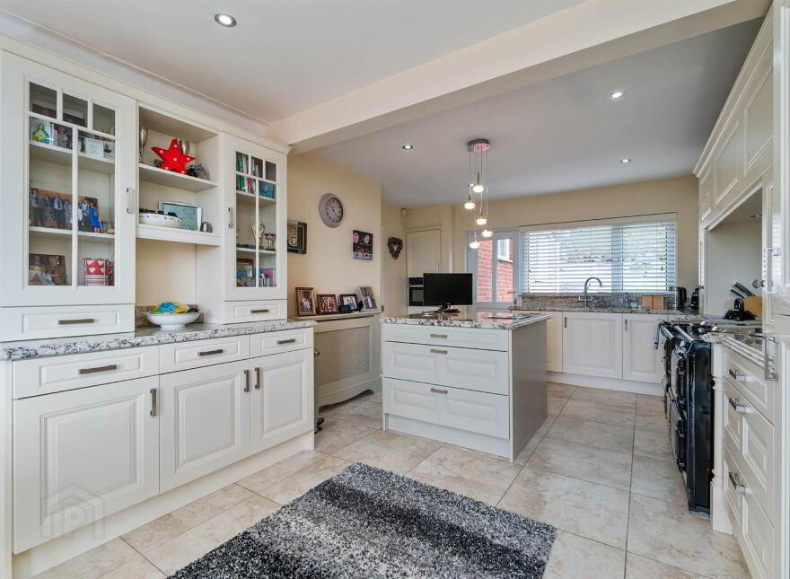 6 Strathleven Park, Whinney Hill, Holywood, BT18 0NJ