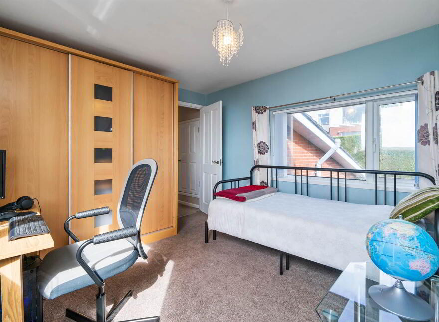 6 Strathleven Park, Whinney Hill, Holywood, BT18 0NJ