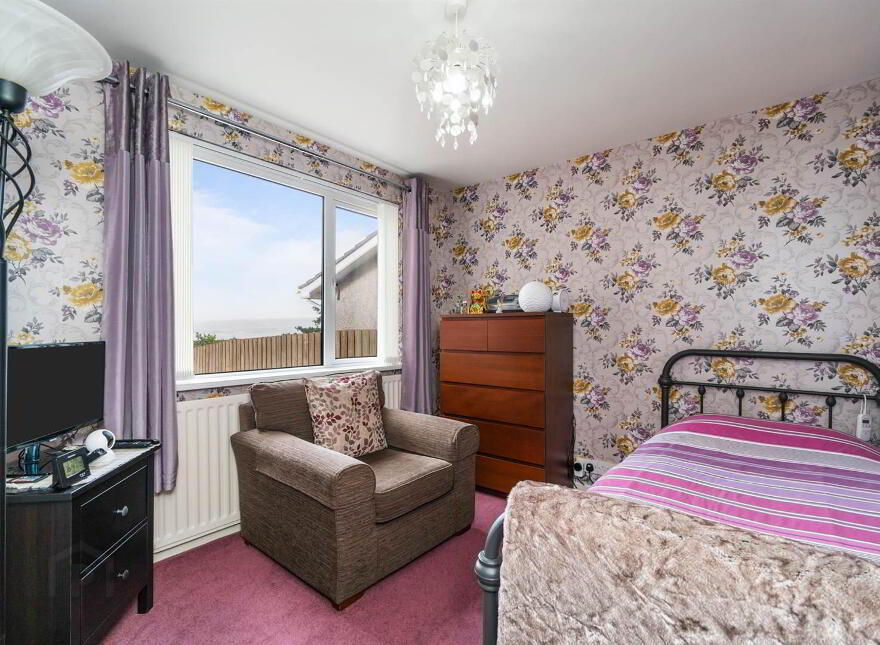 6 Strathleven Park, Whinney Hill, Holywood, BT18 0NJ